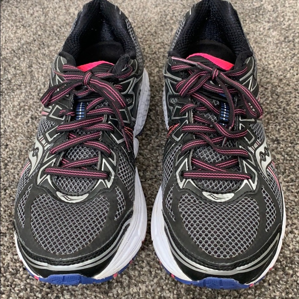 Omni 13 power grid Saucony athletic shoes